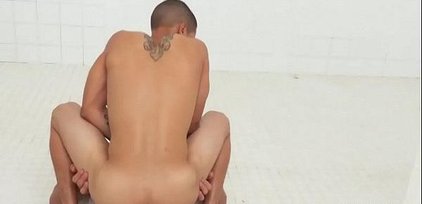  Army boy licked his pals armpit and thai military men naked gay